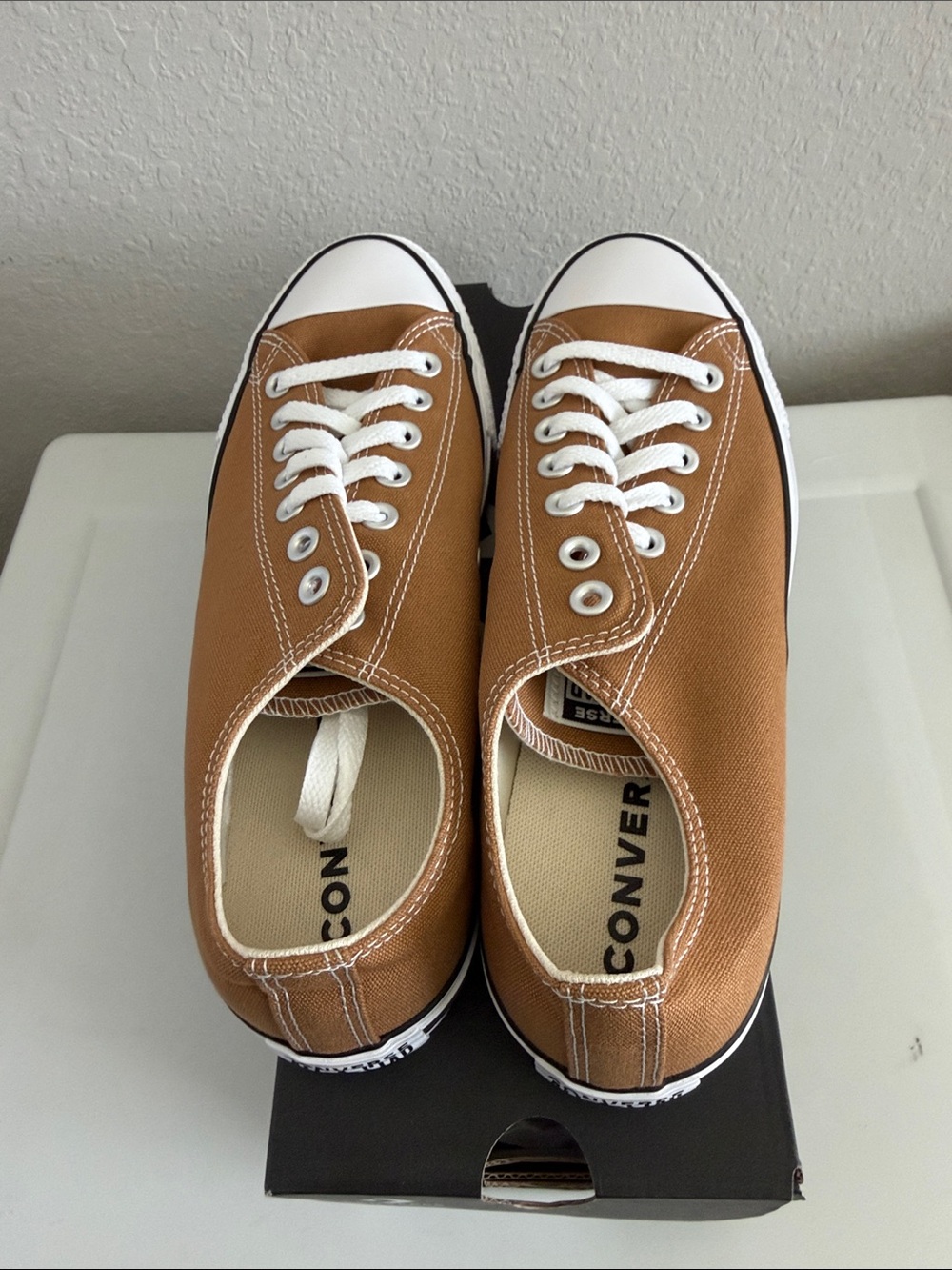 Converse Low-Top Sneakers in Tan with White Accents - Picture 3 of 5